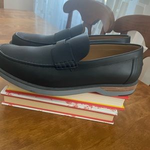 Hermes shoes in great condition.